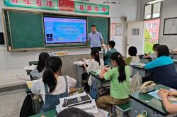 
中考安全意识训练（校园/实验/生活）